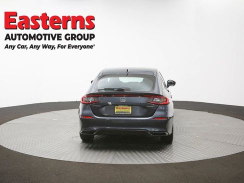 Used 2025 Honda Civic Sport image 36