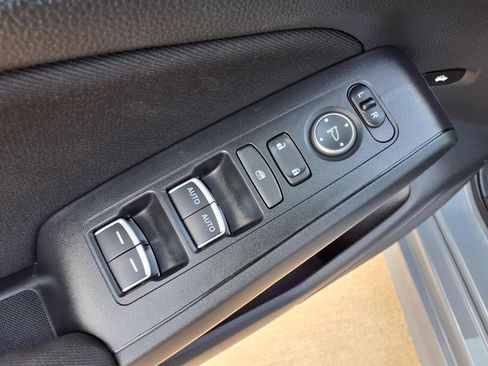 Used 2025 Honda Civic Sport image 21