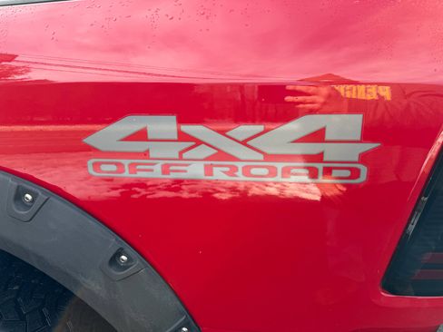 Used 2018 RAM 2500 Tradesman w/ Chrome Appearance Group image 16