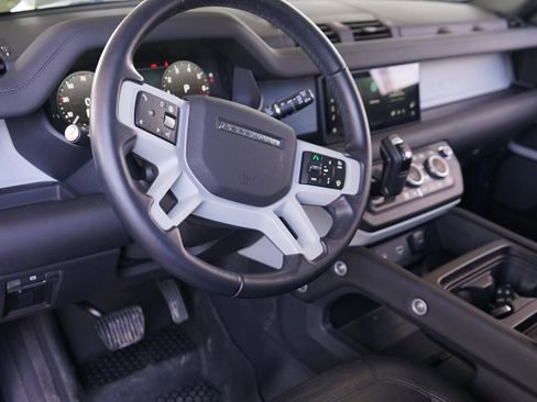 Used 2024 Land Rover Defender 110 S AWD/4WD image 4