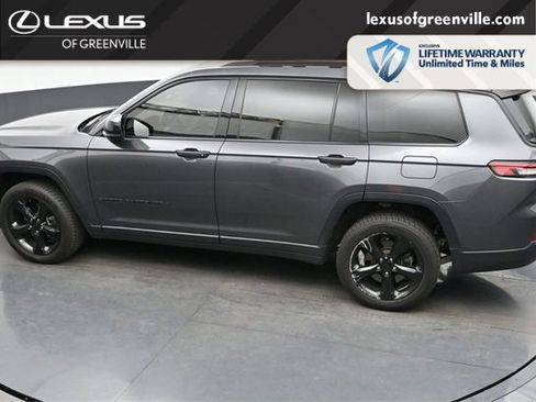 Used 2022 Jeep Grand Cherokee L Laredo image 23