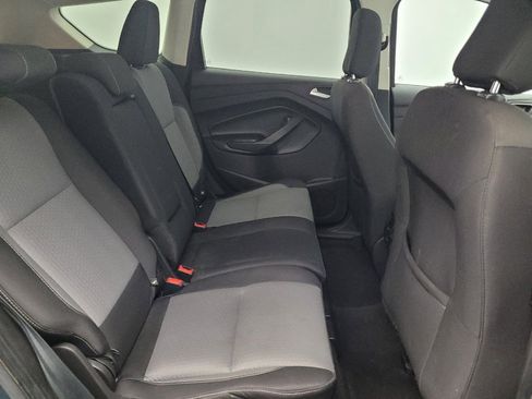 Used 2019 Ford Escape SE image 19
