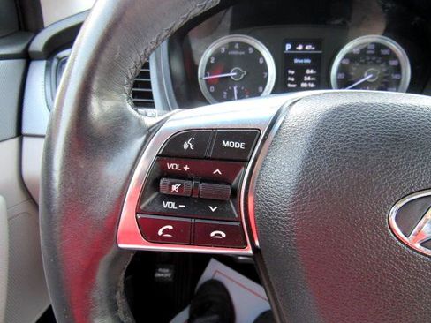 Used 2018 Hyundai Sonata SEL image 17