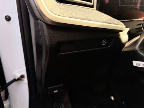 Certified 2026 Nissan Kicks SV FWD image 20