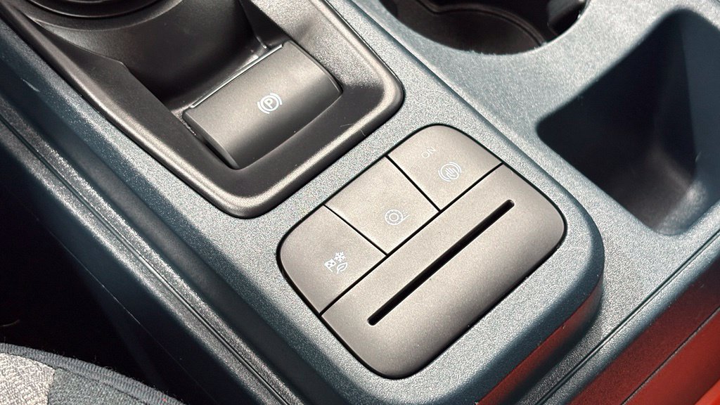 Used 2024 Ford Maverick XLT FWD image 43