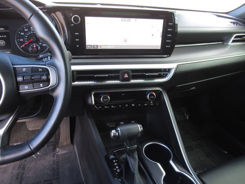 Used 2023 Kia K5 GT-Line image 17