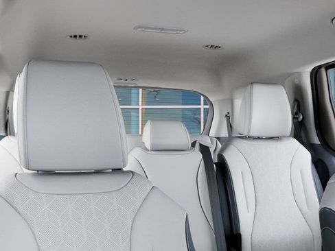 New 2026 Kia Carnival EX FWD image 27