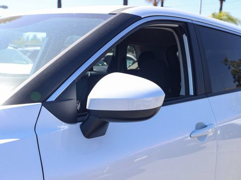 New 2026 Nissan Rogue SV FWD image 12