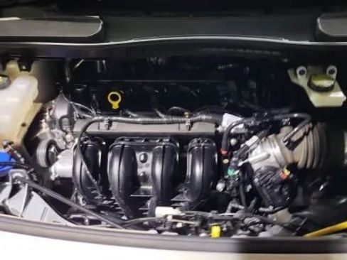 Used 2016 Ford Transit Connect XL image 16