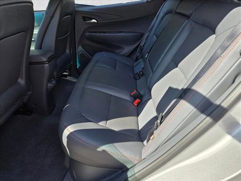 Used 2019 Chevrolet Bolt Premier w/ Infotainment Package image 17