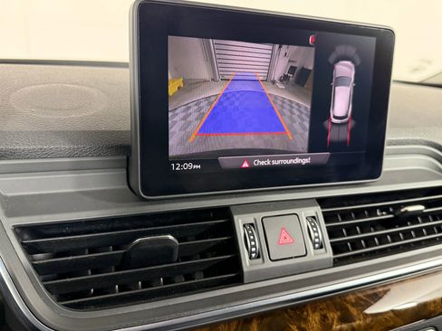 Used 2018 Audi Q5 2.0T Premium Plus w/ Premium Plus Package image 28