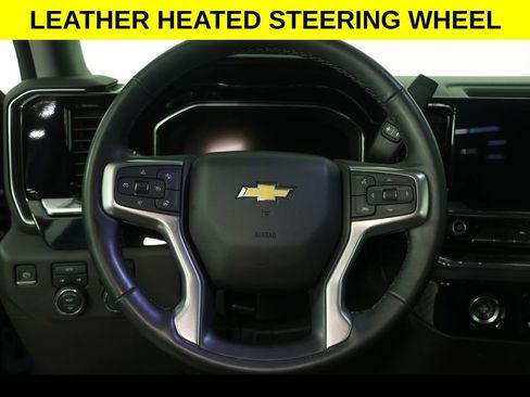 Used 2024 Chevrolet Silverado 1500 LT image 8