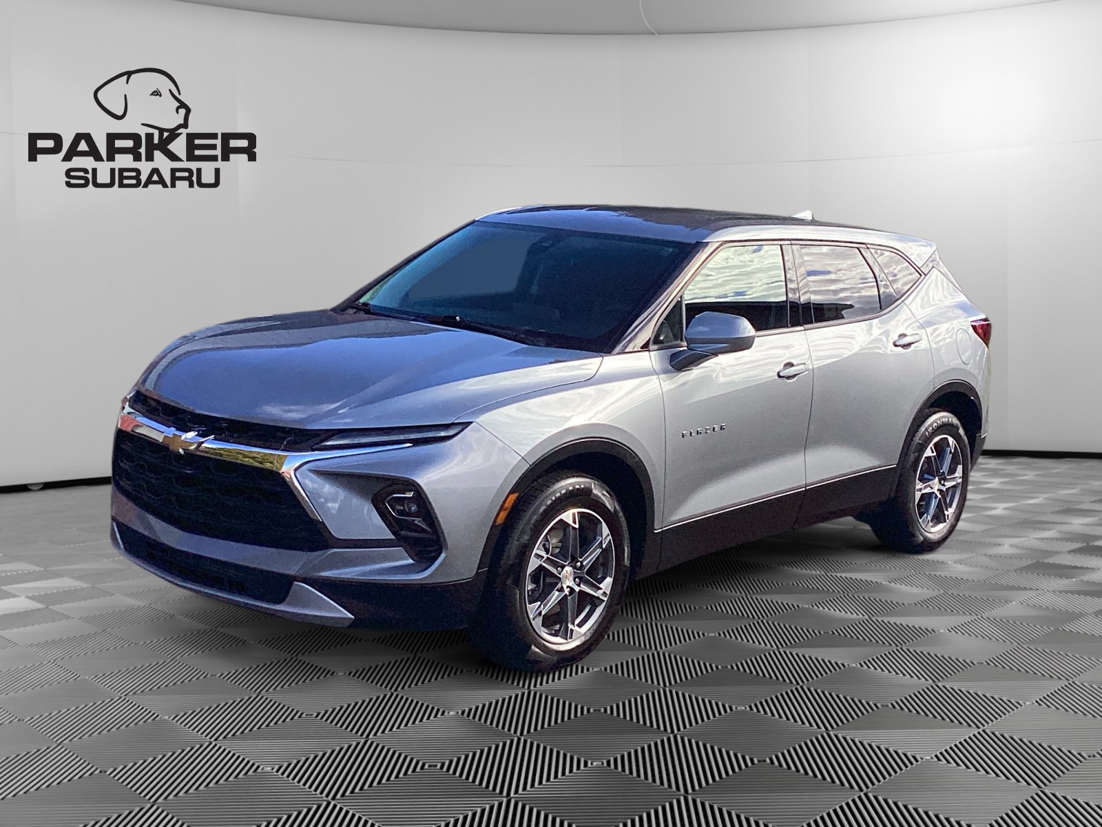Used 2025 Chevrolet Blazer LT AWD/4WD image 1