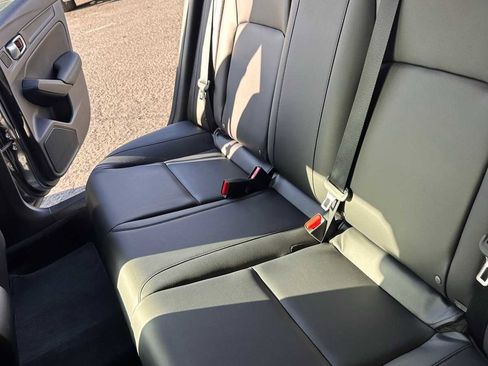 Used 2023 Acura Integra image 13