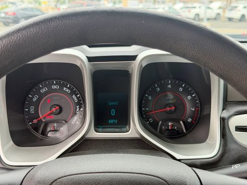 Used 2014 Chevrolet Camaro LS RWD image 21