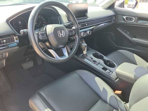 Used 2024 Honda Civic EX-L image 9