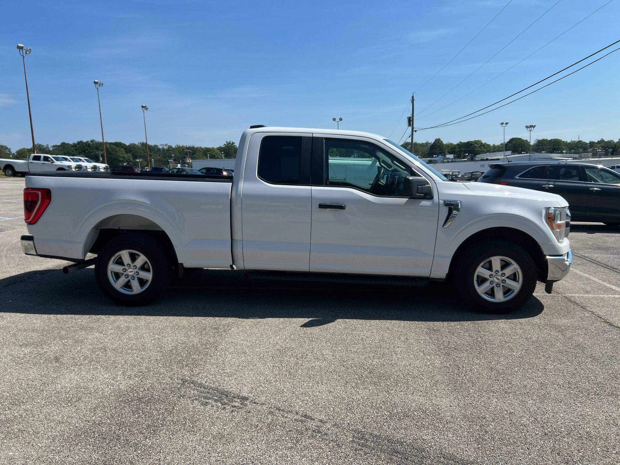 Used 2021 Ford F150 XLT RWD image 2