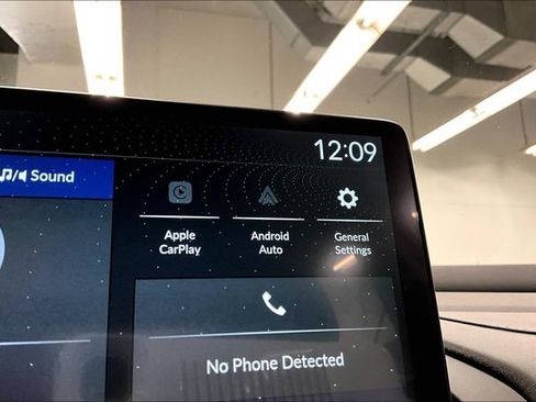 Used 2025 Acura ADX FWD image 36