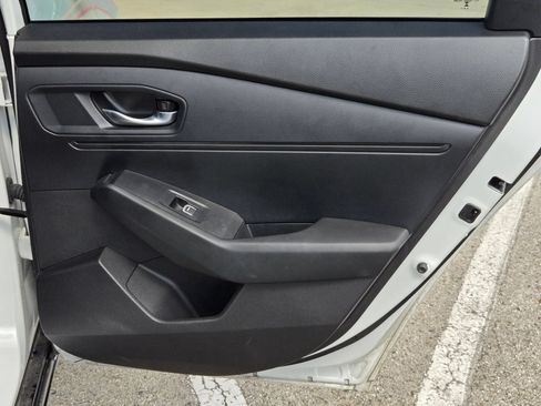 Used 2025 Honda Accord Sport image 26