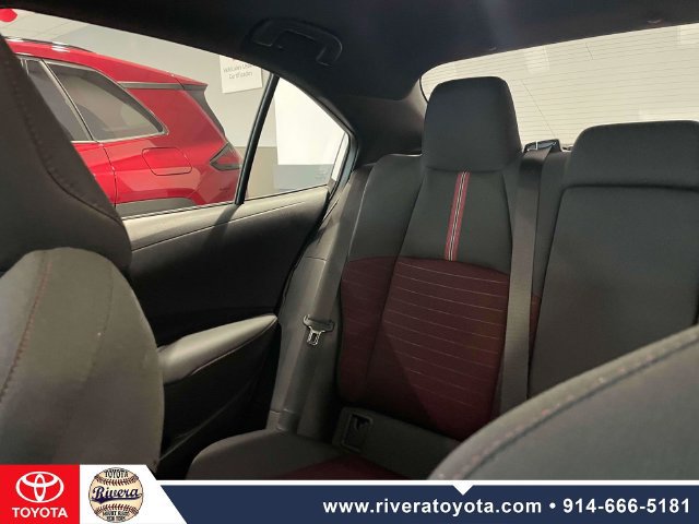 Used 2024 Toyota Corolla SE w/ SE Premium Package FWD image 29