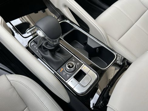 New 2025 Kia Telluride EX image 24