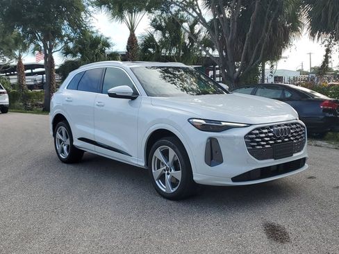 New 2026 Audi Q5 Premium Plus AWD/4WD image 2