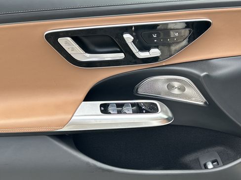Certified 2025 Mercedes-Benz E 450 4MATIC All-Terrain Wagon image 19