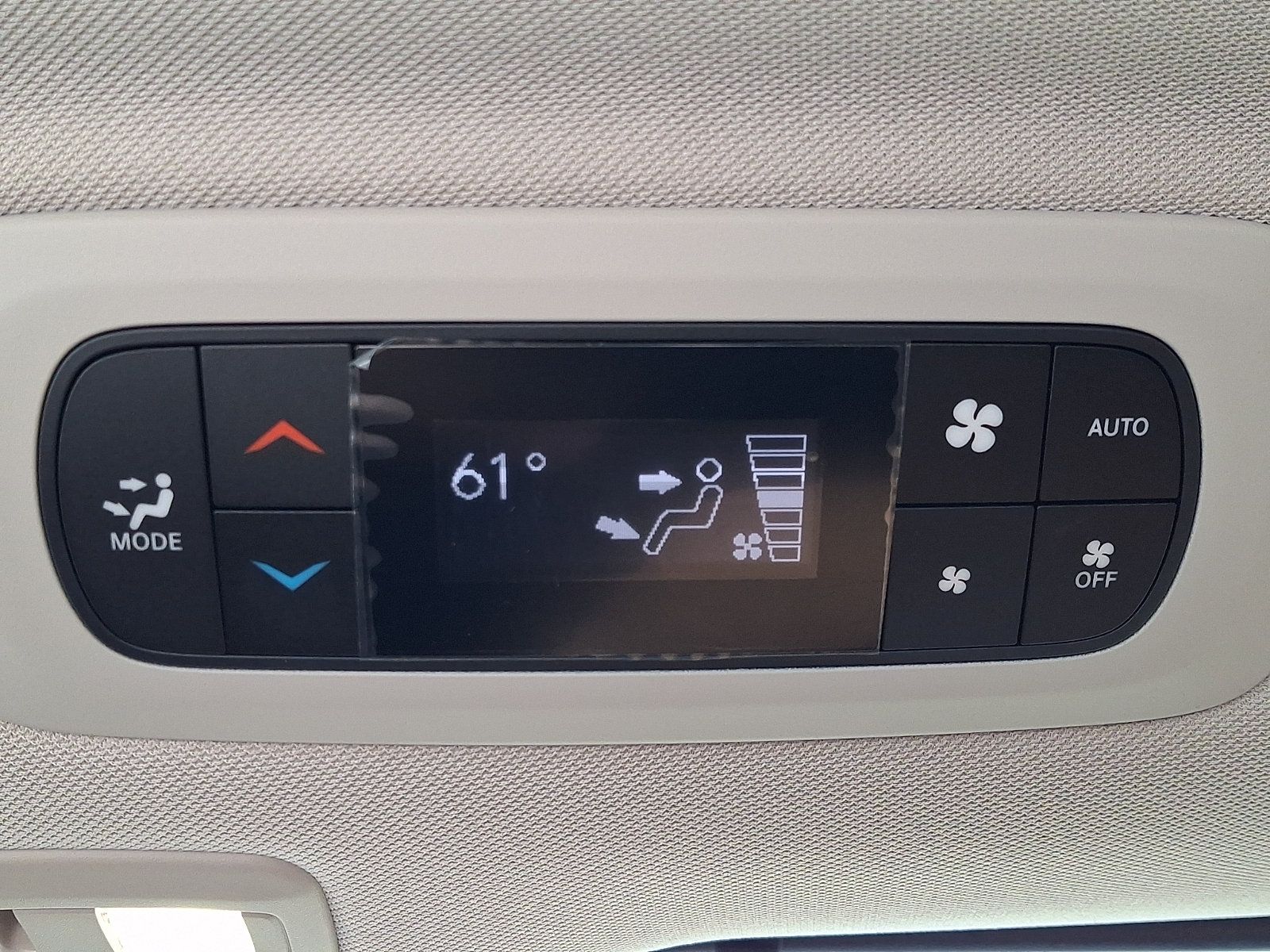 Used 2018 Chrysler Pacifica Limited FWD image 12