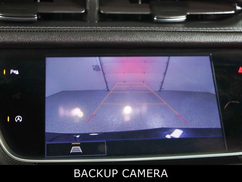 Used 2023 Cadillac XT5 Premium Luxury image 18