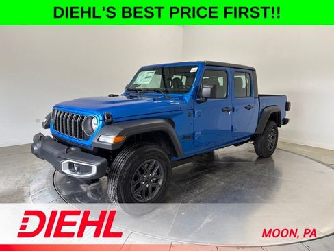 New 2026 Jeep Gladiator Sport AWD/4WD image 3