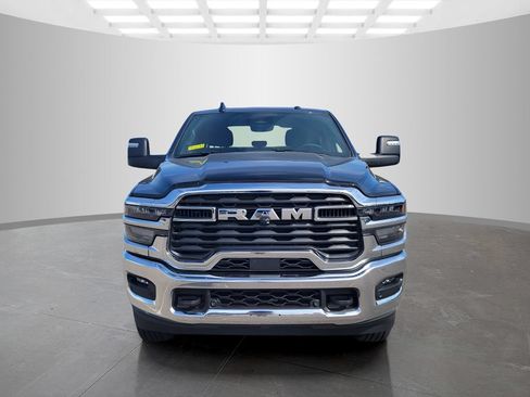 Used 2026 RAM 2500 Big Horn AWD/4WD image 5