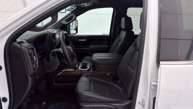 Used 2023 Chevrolet Silverado 3500 High Country w/ Z71 Off-Road Package AWD/4WD image 12