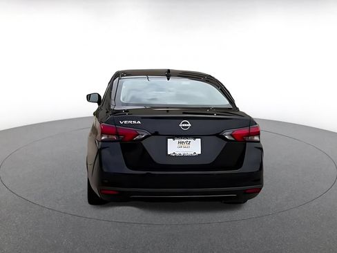 Used 2025 Nissan Versa SV FWD image 11