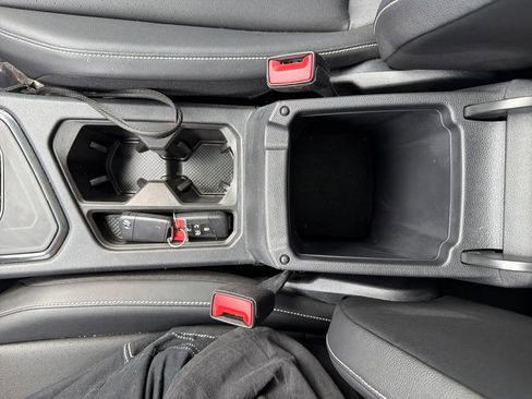 Used 2023 Volkswagen Tiguan SE w/ Panoramic Sunroof Package FWD image 27