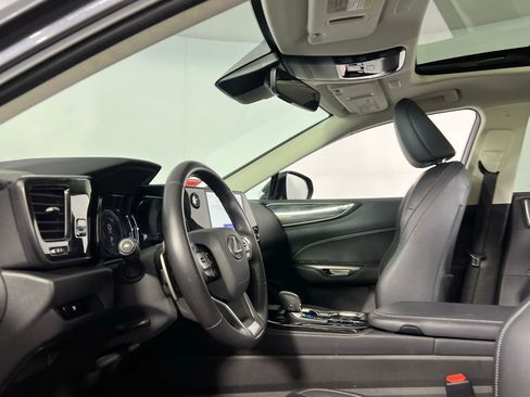 Used 2024 Lexus NX 350 AWD image 19