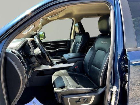 Used 2020 RAM 1500 Laramie AWD/4WD image 22