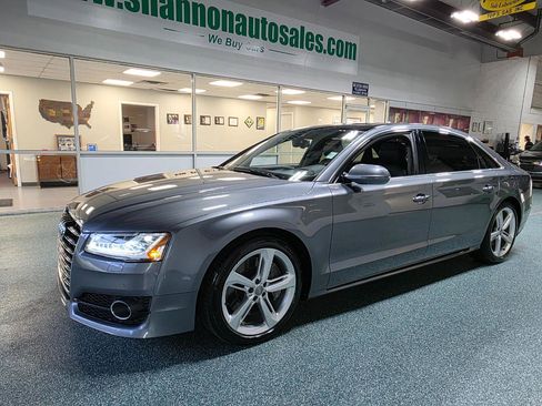 Used 2018 Audi A8 L 4.0T w/ Executive Package image 2