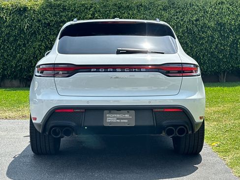 Certified 2025 Porsche Macan AWD/4WD image 7