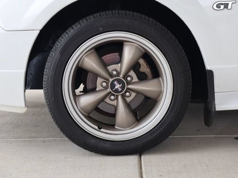 Used 2001 Ford Mustang GT RWD image 5