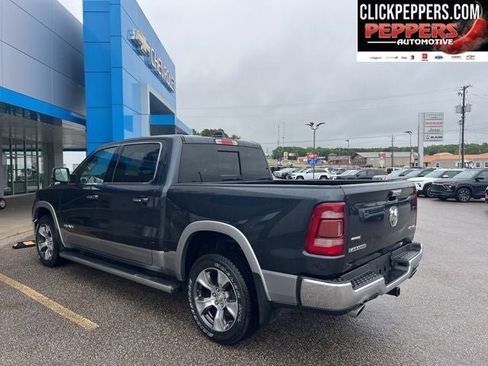 Used 2019 RAM 1500 Laramie AWD/4WD image 4