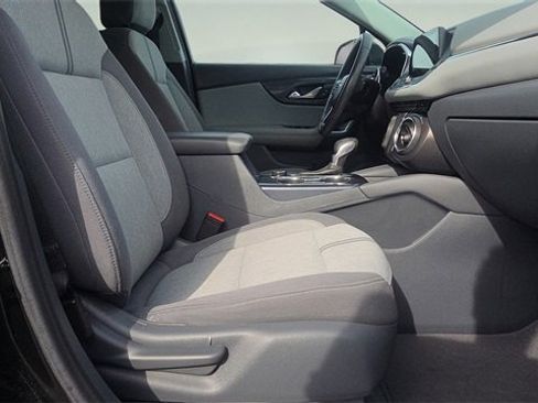 Used 2021 Chevrolet Blazer LT image 13