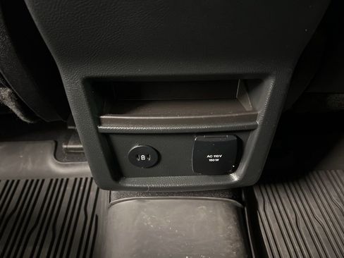 Certified 2024 Ford Edge SEL w/ Convenience Package AWD/4WD image 30