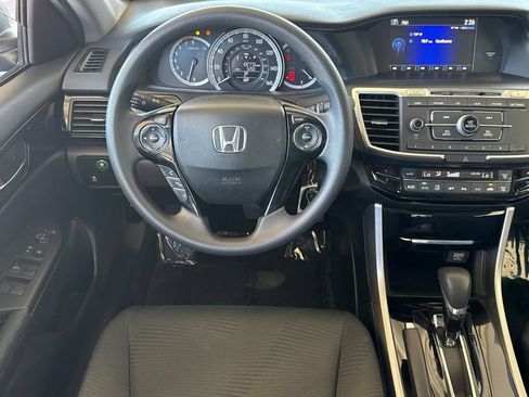 Used 2016 Honda Accord LX image 13