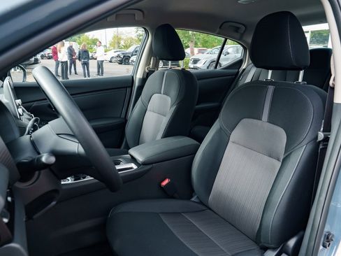 New 2025 Nissan Sentra SV image 19