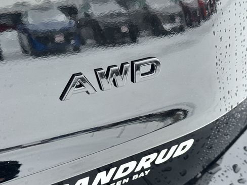 New 2026 Nissan Rogue Dark Armor image 8