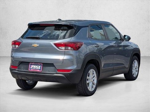 Used 2022 Chevrolet TrailBlazer LS FWD image 5