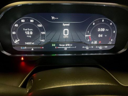 Used 2023 GMC Yukon SLT image 6