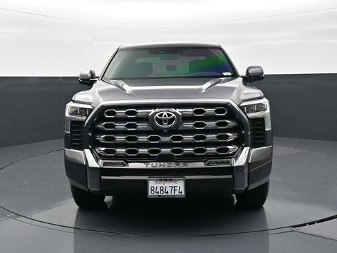 Used 2025 Toyota Tundra Platinum AWD/4WD image 2