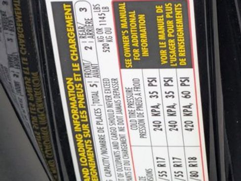 Used 2017 Volkswagen Tiguan Limited w/ Alloy Wheels Package image 13