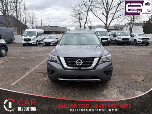 Used 2020 Nissan Pathfinder S image 2